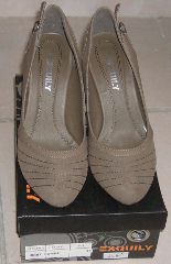 chaussure à talon taupe